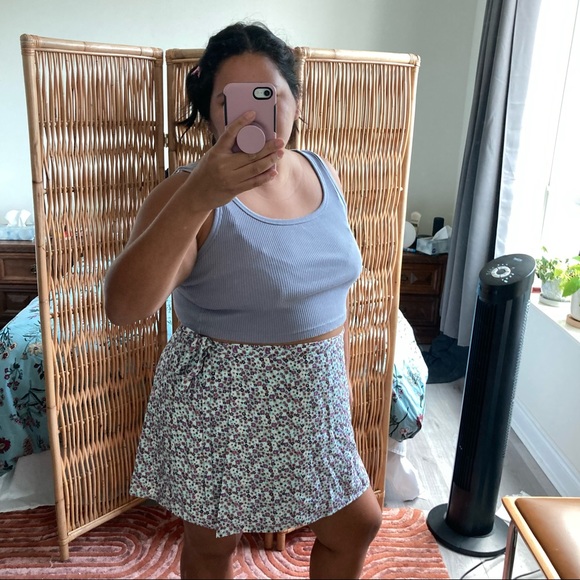 Aritzia floral wrap skirt, Sunday Best dawson wrap skirt BNWOT - Picture 3 of 6